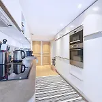Elegant Flat In The Heart Of The 7th Apartmán